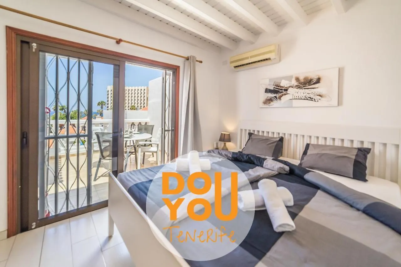 أرونا Apartment Paraiso Royal 0*,