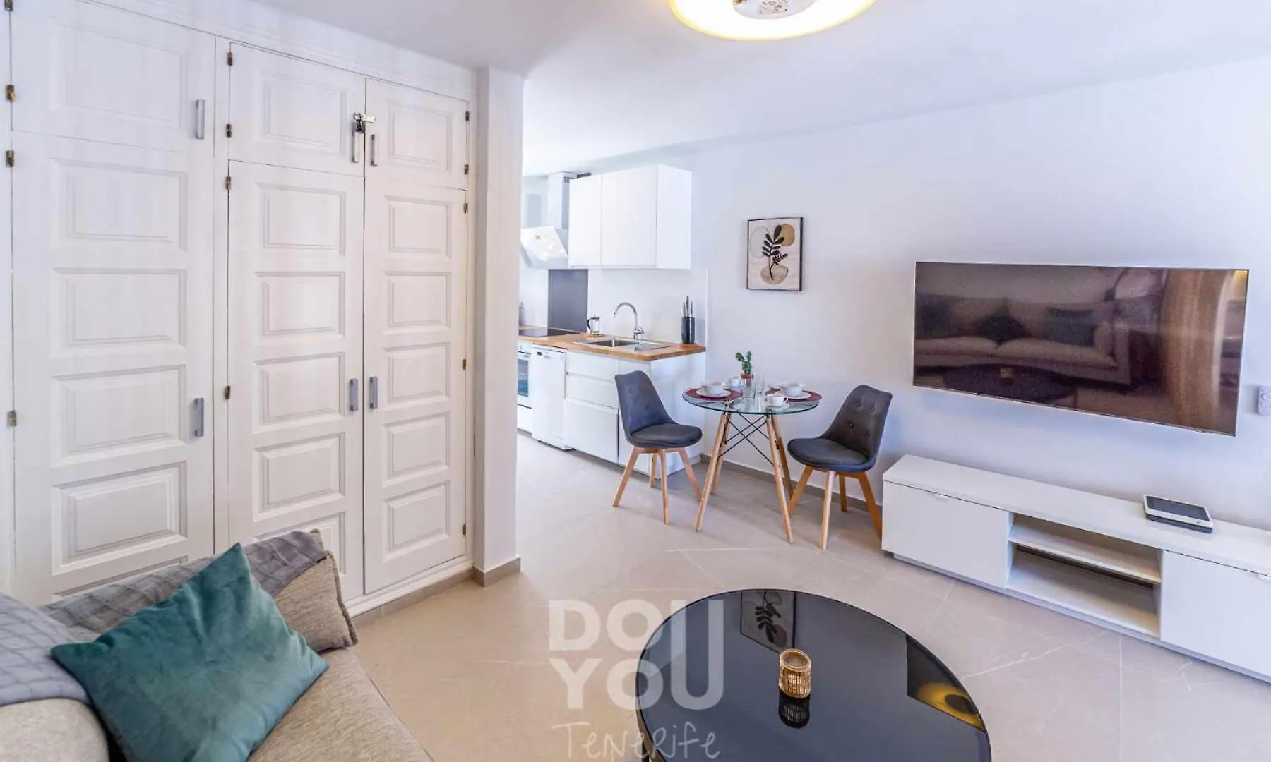 Apartment Paraiso Royal Arona  Apartahotel